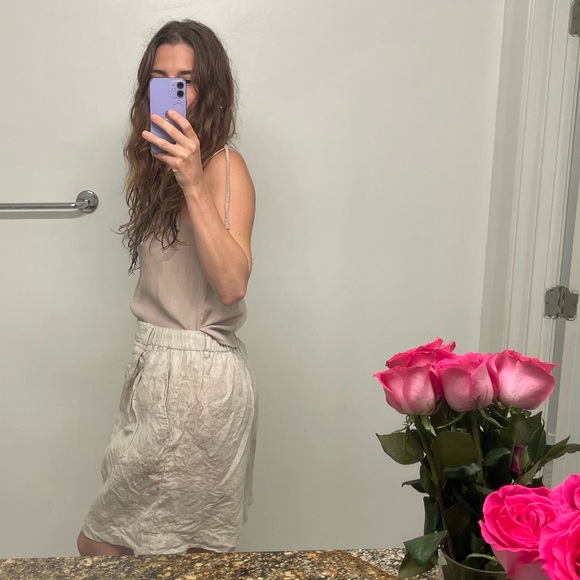 linen shorts - Picture 2 of 6